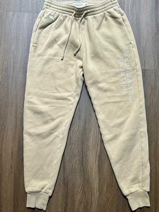 Abercrombie & Fitch Pants - Abercrombie & Fitch Women’s Khaki / Tan Drawstring Fleece Joggers XS